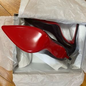 SOLD!!!!Brand New Christian Louboutin Pump size 8.